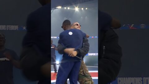🗣️🚨 DJ Snake : « 𝘌𝘵 𝘖𝘶𝘴𝘮𝘢𝘯𝘦 𝘣𝘢𝘭𝘭𝘰𝘯 𝘥’𝘰𝘳. »